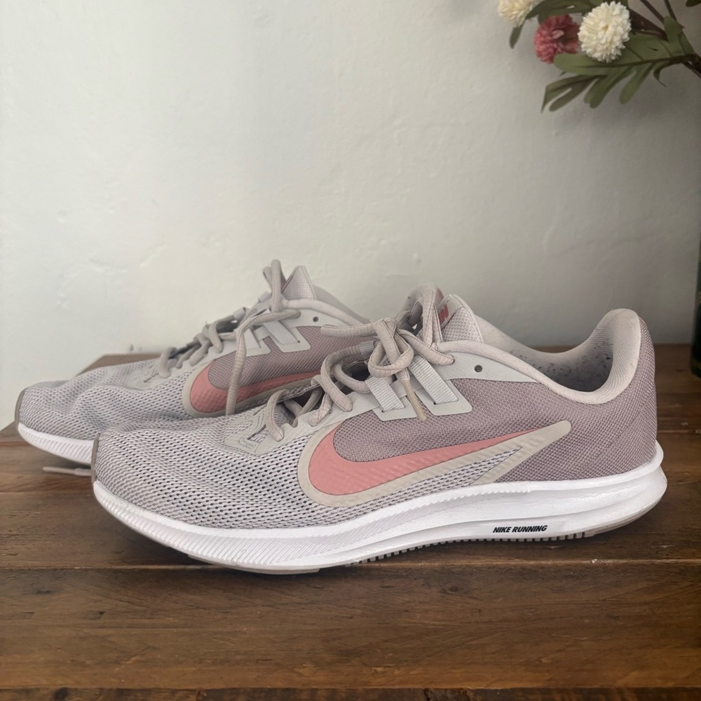 Nike Downshifters